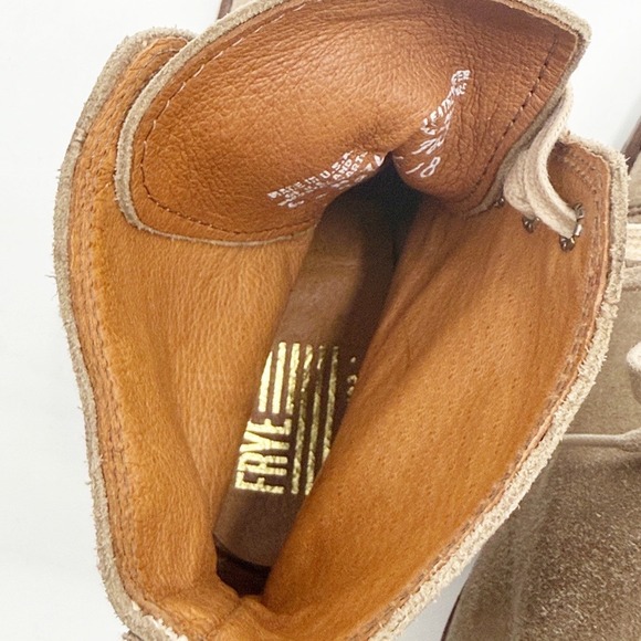 FRYE SABRINA 6G LACE UP Boots Tan Suede Block Heel Ankle Booties size 6 - Picture 10 of 10